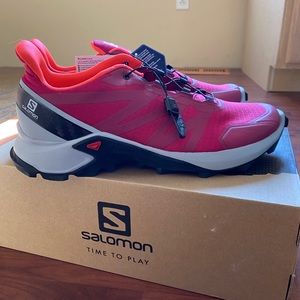 Women’s Salomon trail sneakers